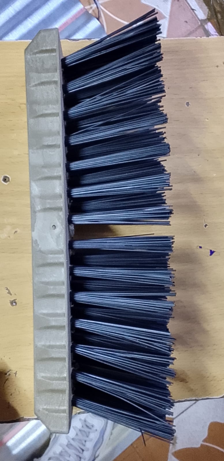 BROOM BRUSH